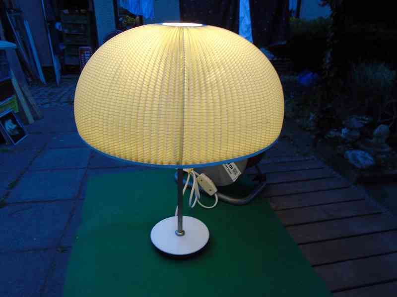 Retro starožitná stolní lampa lampička DDR NDR svítí krásně - foto 17