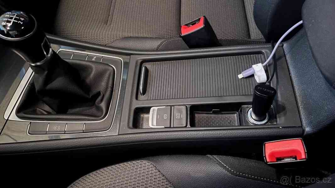 Volkswagen Golf 1,6 tdi, 85kw, první a jediný maj. - foto 15
