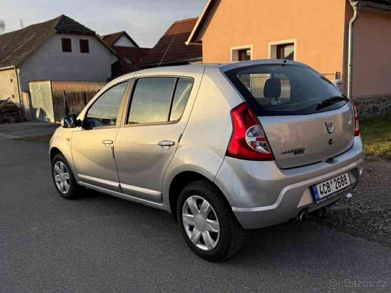 Dacia Sandero 1,6   64KW 60tkm, tažné zařízení - foto 9