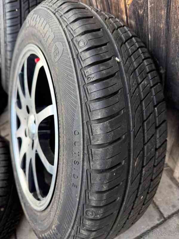 Dacia Sandero 1,6   64KW 60tkm, tažné zařízení - foto 4