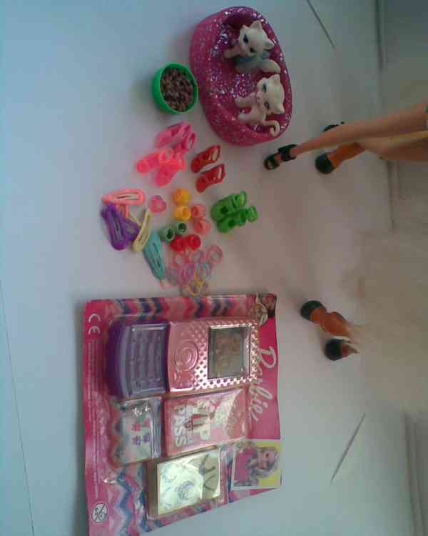 Barbie s koněm a kočičkami - foto 3