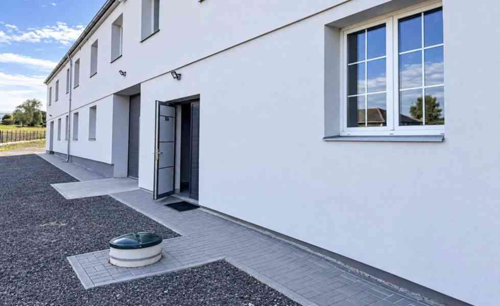Pronájem skladového prostoru 129 m2 Radošovice, Strakonice - foto 3