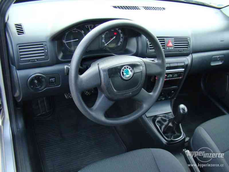 Škoda Octavia 1.9 TDI Combi Tour r.v.2010 2.Majitel - foto 5