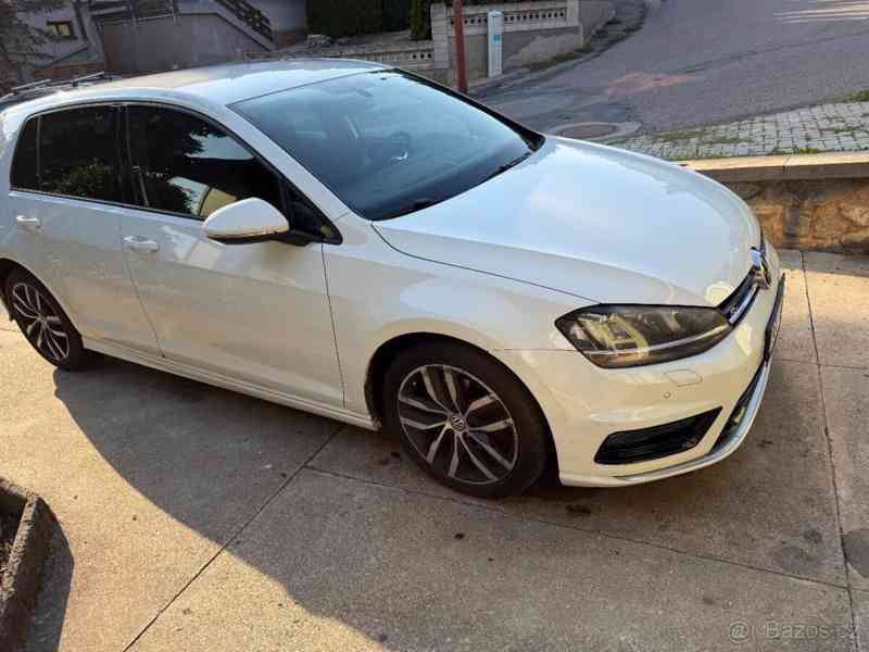 Volkswagen Golf 2,0   VII R-Line - foto 11