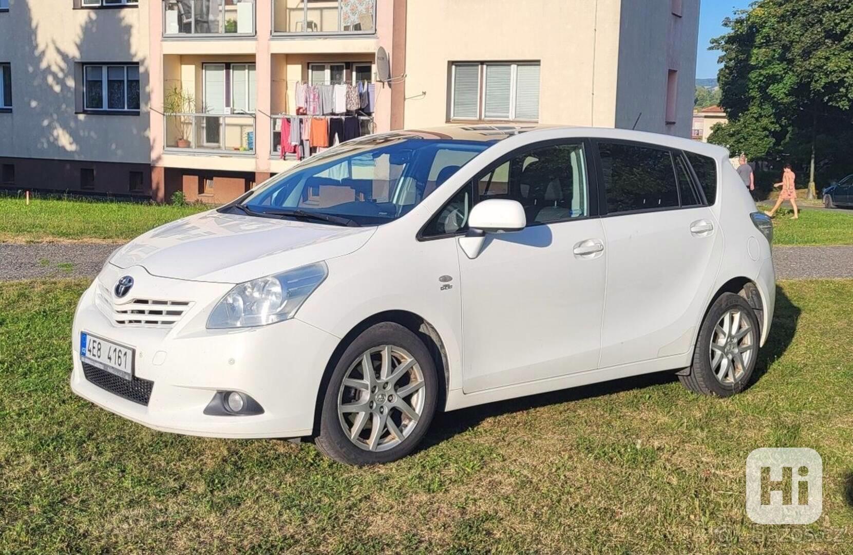 Toyota Verso 2,2   D-CAT 130 kW - foto 1