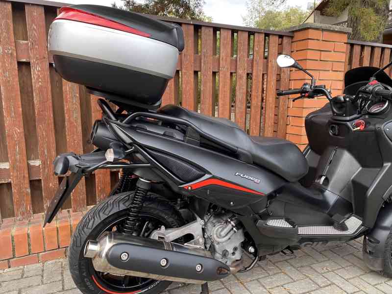 Gilera Fuoco 500 LT (2015) - foto 6