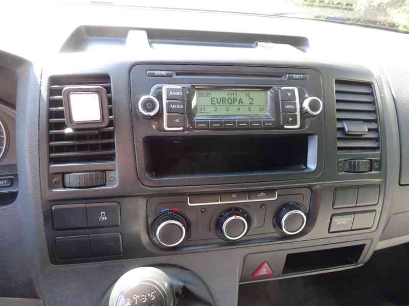 VW Transporter 2.0 TDI r.v.2010 (7 míst) 103 kw - foto 8
