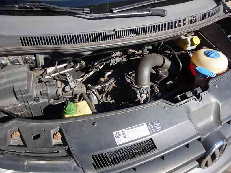 VW Transporter 2.0 TDI r.v.2010 (7 míst) 103 kw - foto 17