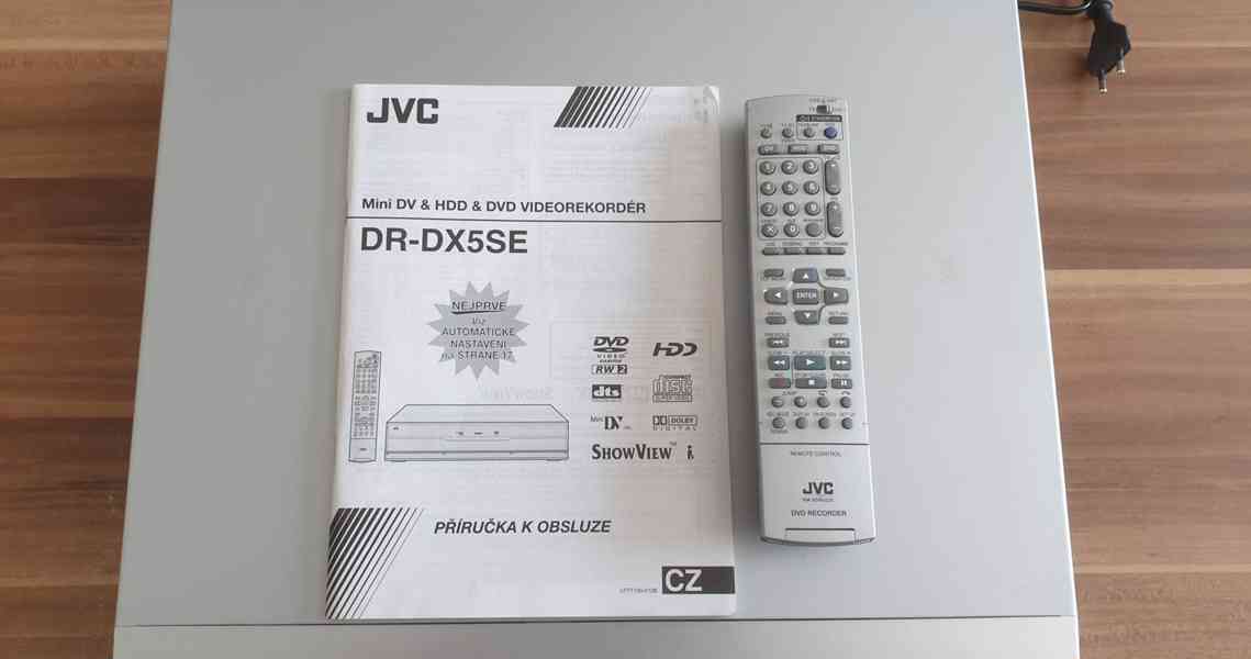 Unikátní video trojkombinace JVC DR-DX5 (miniDV - HDD - DVD) - foto 10