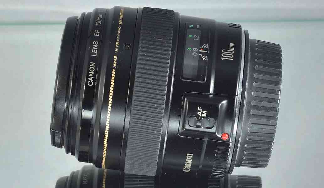 Canon EF 100mm f/2 USM full-frame, Portrétový - foto 6