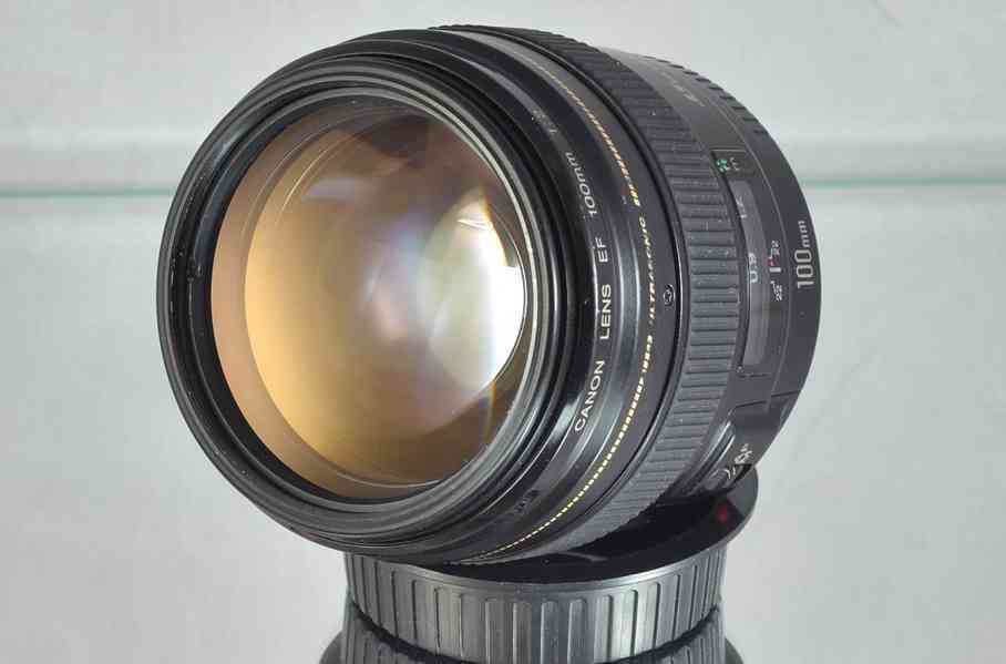 Canon EF 100mm f/2 USM full-frame, Portrétový - foto 4