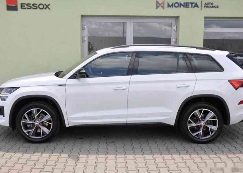 Škoda Kodiaq 2.0TDi SPORTLINE 4X4 DSG ČR 1M - foto 10