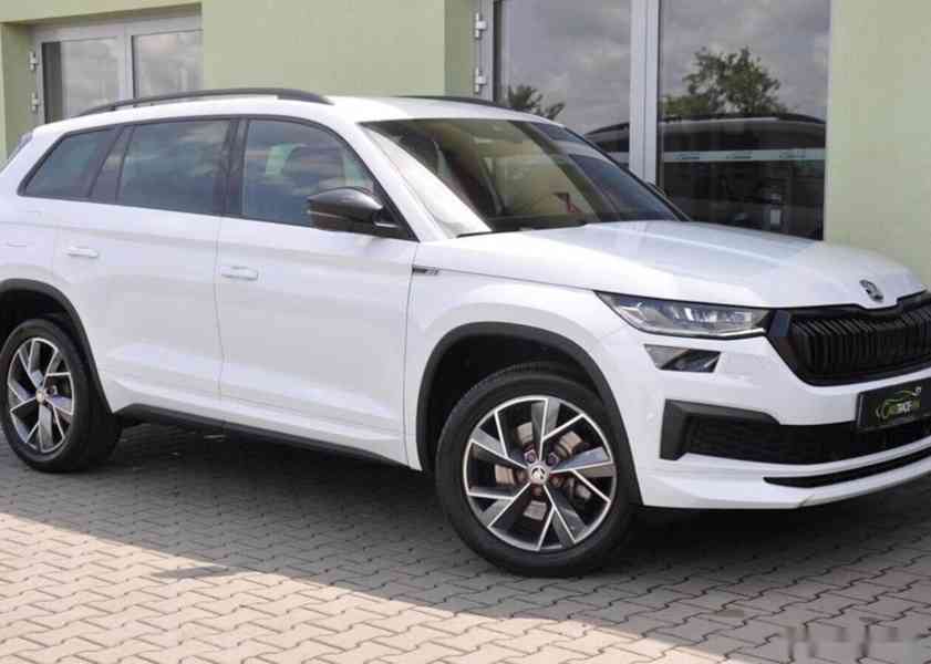 Škoda Kodiaq 2.0TDi SPORTLINE 4X4 DSG ČR 1M - foto 2