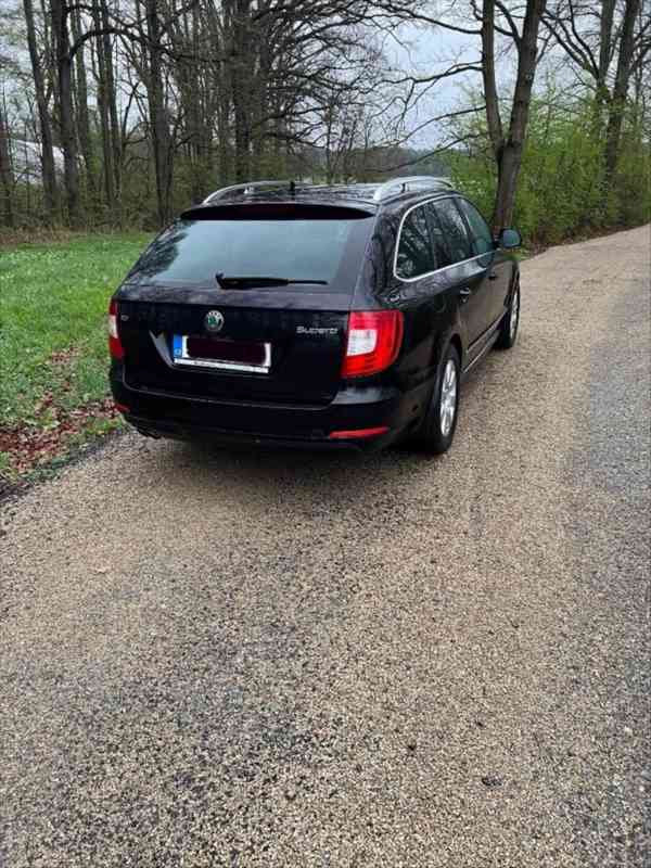 Škoda Superb 2,0 - foto 3