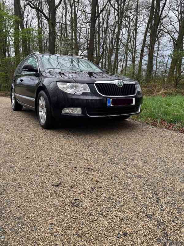 Škoda Superb 2,0 - foto 2