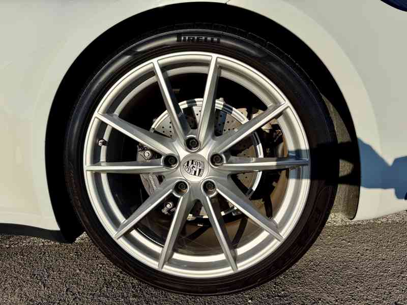 PORSCHE 911 Carrera 992 BURMESTER Approved PANO 21" Kamera - foto 32