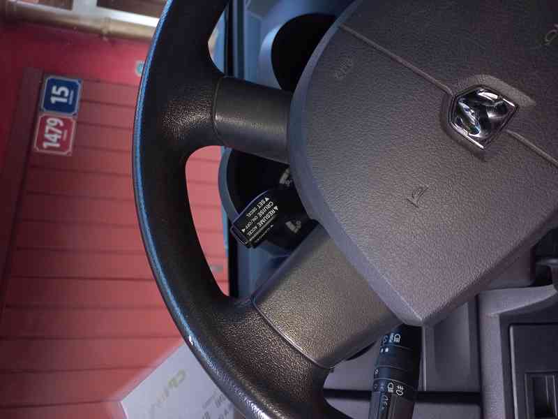 DODGE NITRO - foto 5