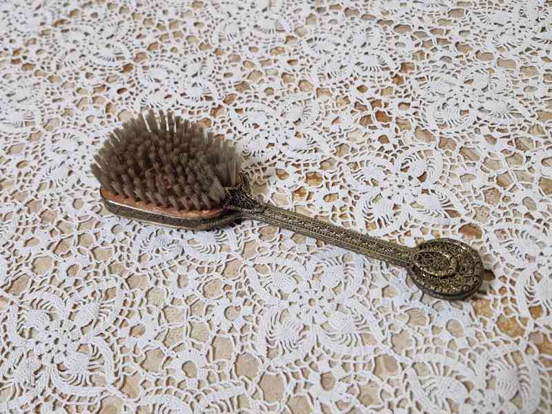 Málo vídaný bohatě zdobený Kartáč Malachit Ingrid Schlevogt  - foto 5