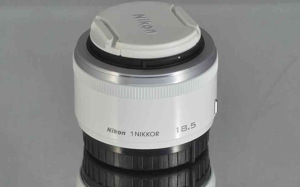 Nikon 1 NIKKOR 18.5mm 1:1.8 *CX formát Objektiv*Nikon 1-moun - foto 5