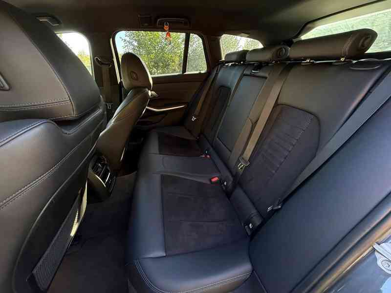 2021 BMW 320d xdrive touring g21 m sport,mhev,140 kw,Čr - foto 5