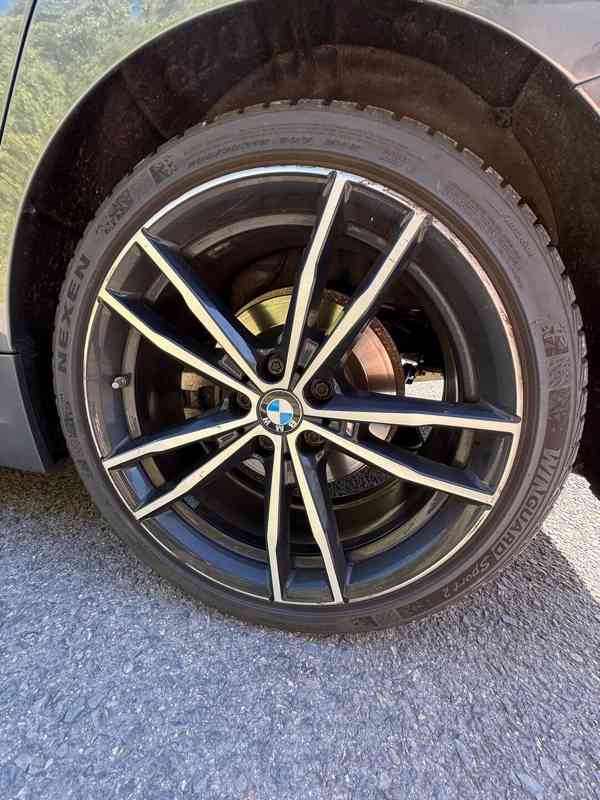 2021 BMW 320d xdrive touring g21 m sport,mhev,140 kw,Čr - foto 12