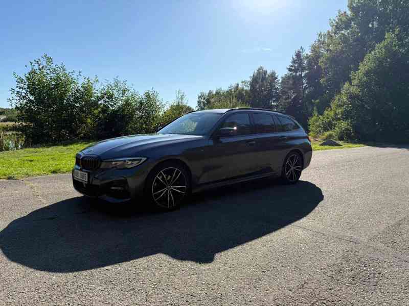 2021 BMW 320d xdrive touring g21 m sport,mhev,140 kw,Čr - foto 14