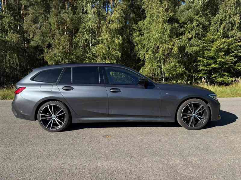 2021 BMW 320d xdrive touring g21 m sport,mhev,140 kw,Čr - foto 19