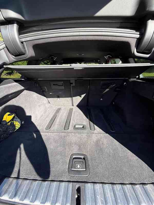 2021 BMW 320d xdrive touring g21 m sport,mhev,140 kw,Čr - foto 4