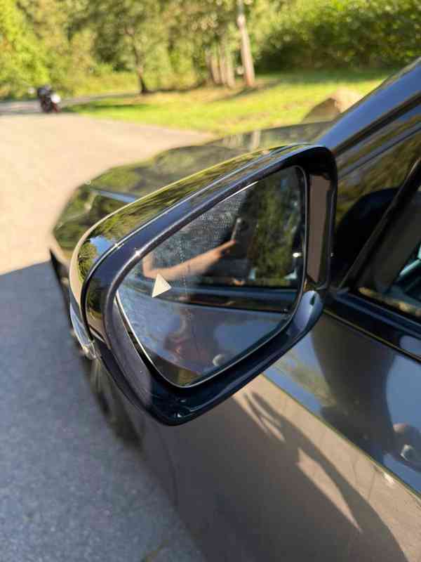 2021 BMW 320d xdrive touring g21 m sport,mhev,140 kw,Čr - foto 13