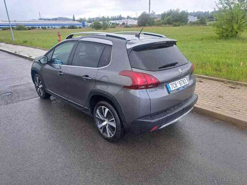 Peugeot 2008 - foto 2