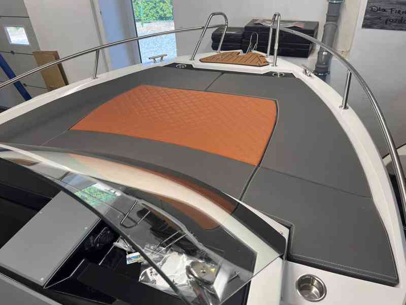 Nový motorový člun Coaster 640 SD+MOTOR - foto 16