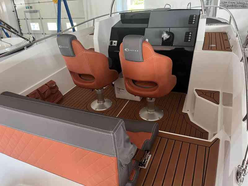 Nový motorový člun Coaster 640 SD+MOTOR - foto 14