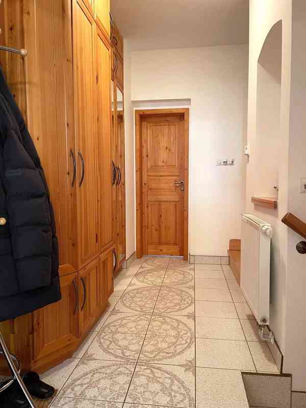 Prodej řádového rodinného domu v centru České Lípy - foto 11