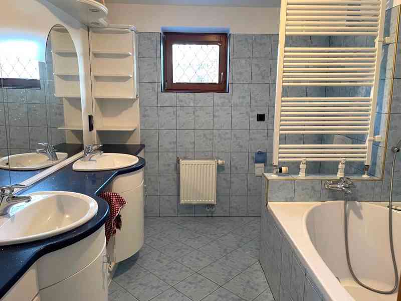 Prodej řádového rodinného domu v centru České Lípy - foto 19