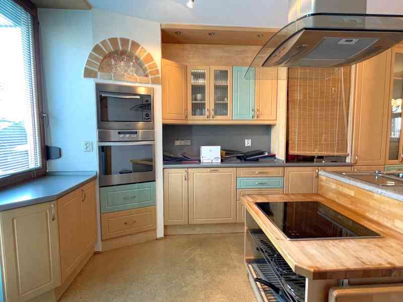 Prodej řádového rodinného domu v centru České Lípy - foto 10