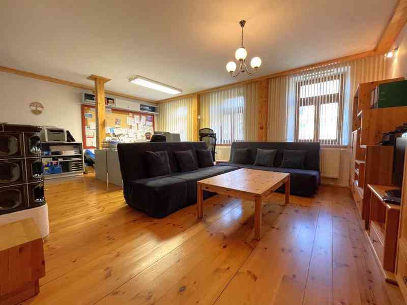 Prodej řádového rodinného domu v centru České Lípy - foto 5