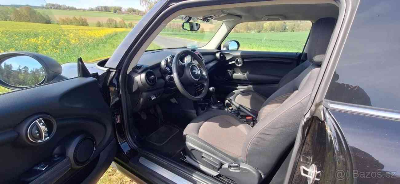 Mini Cooper 1,5   One 2015 - foto 3