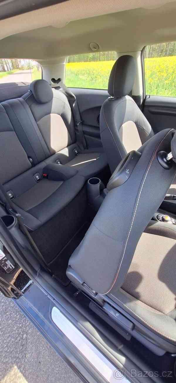 Mini Cooper 1,5   One 2015 - foto 4