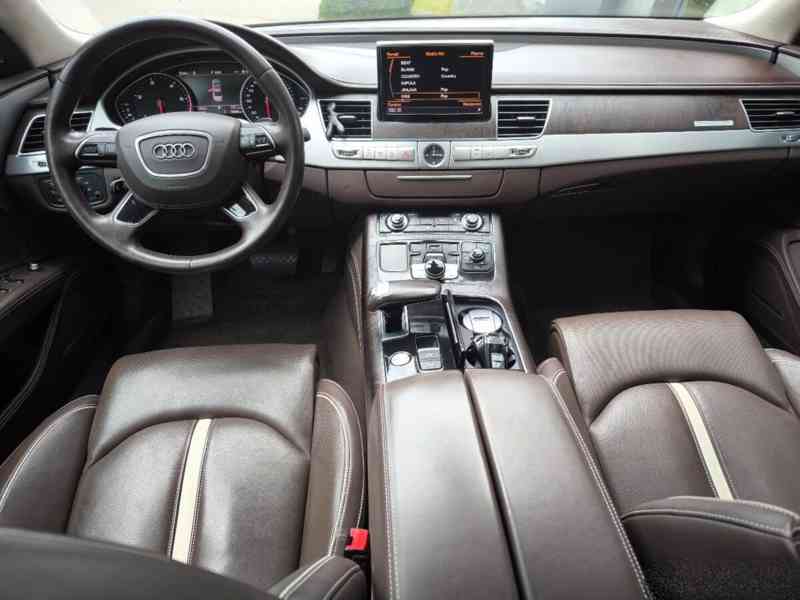 Audi A8 4x4 TOP STAV - foto 15