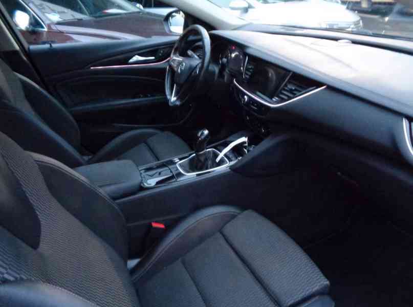 Opel Insignia B Sports Tourer Innovation 2,0CDTI 125kw - foto 12