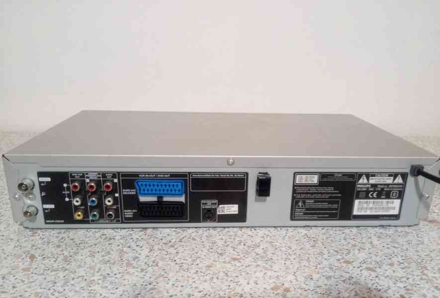 VHS-DVD kombo PHILIPS DVP3100V - foto 7