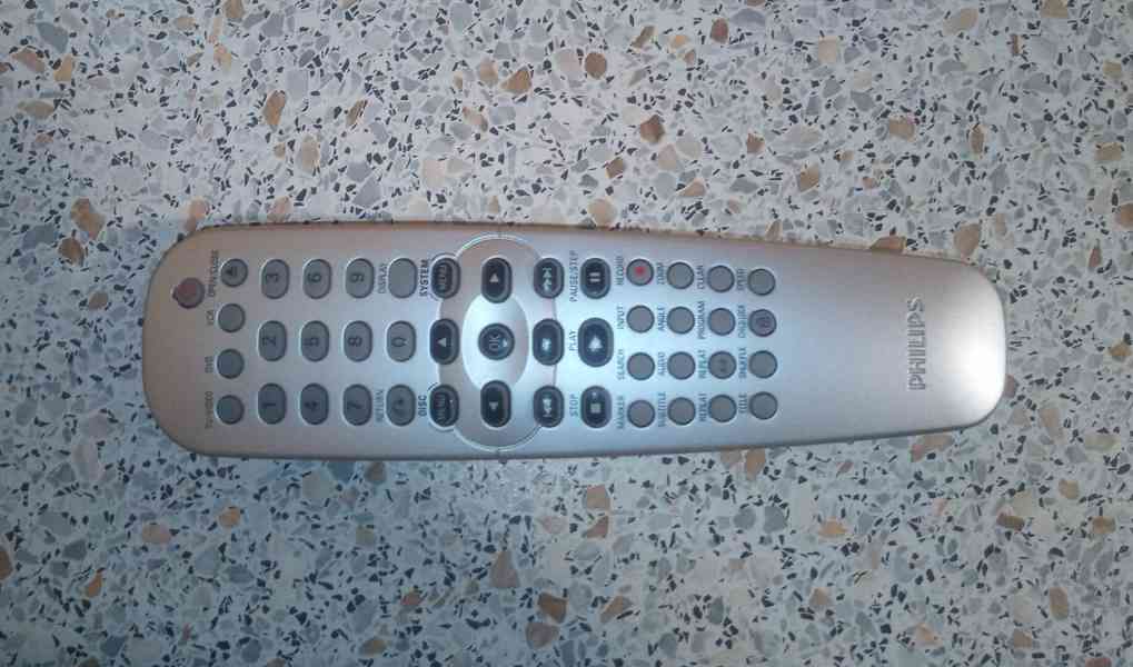 VHS-DVD kombo PHILIPS DVP3100V - foto 6
