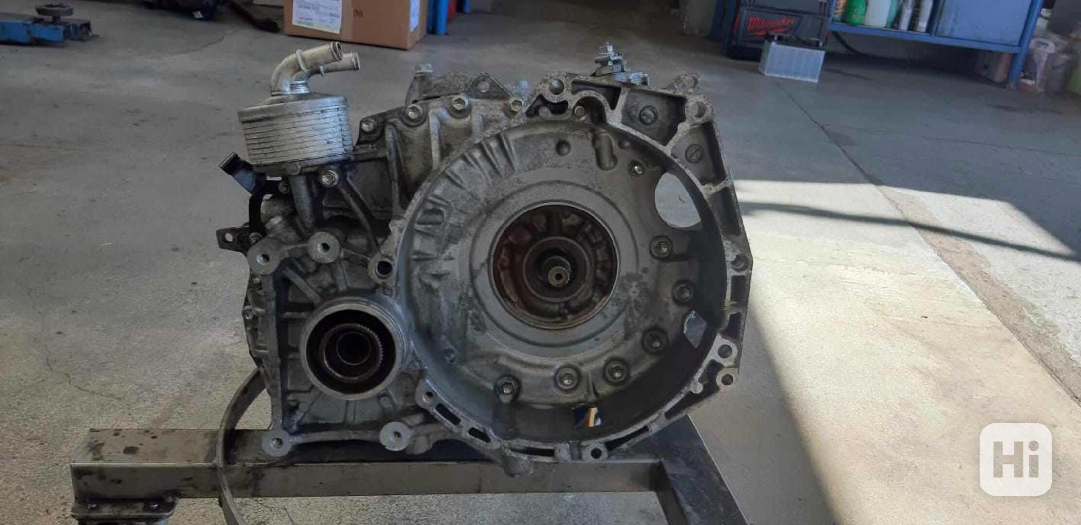 Automatická převodovka KFD č. 09M300036D na VW Passat B7, CC - foto 1
