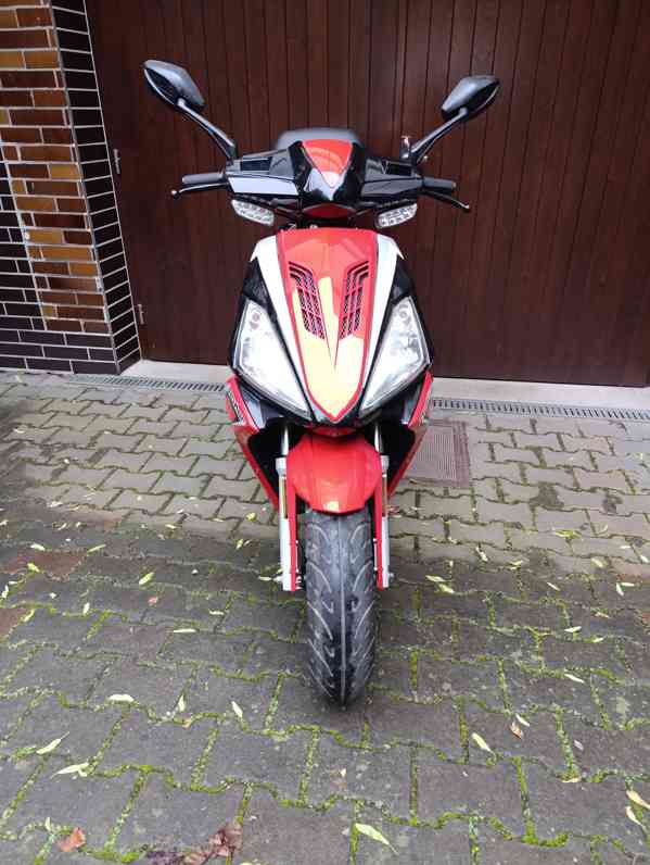 Skútr Yuki City 125 - foto 2