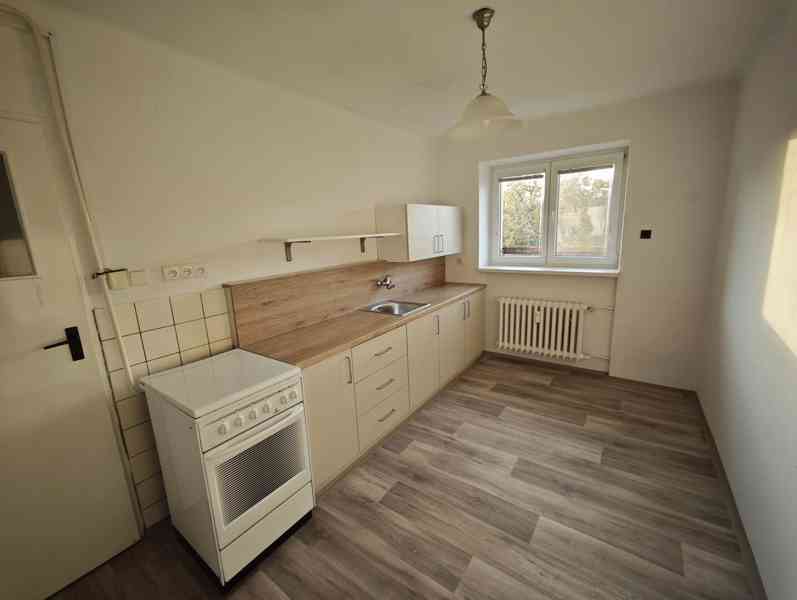 Pronájem bytu 2+1 71 m², Pardubice - Zelené Předměstí - foto 5