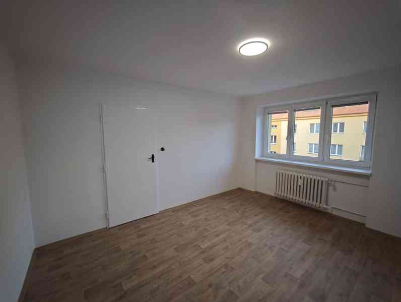 Pronájem bytu 2+1 71 m², Pardubice - Zelené Předměstí - foto 4