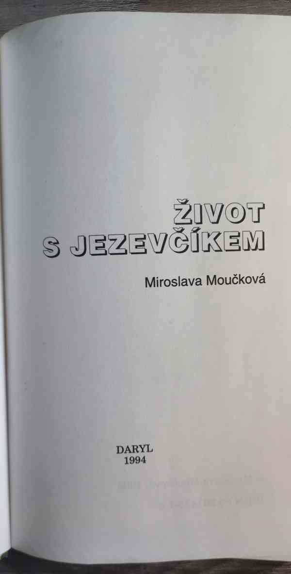 Kniha Život s jezevčíkem  - foto 3