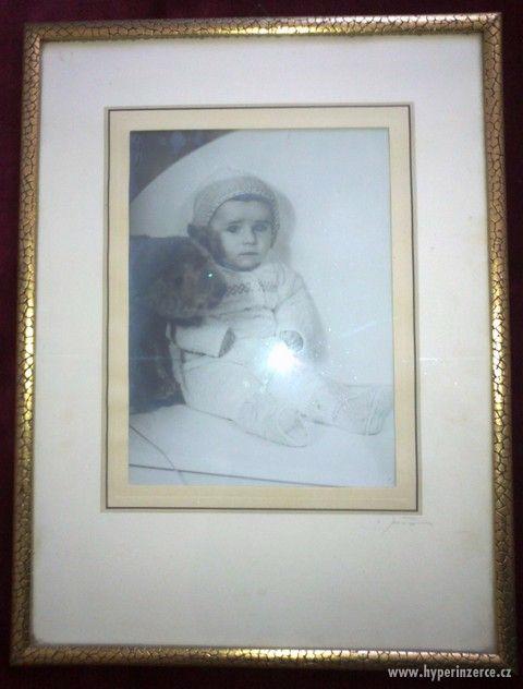 Orig.fotografie-Smutné dítě-v luxus.rámu.1930? Rarita - foto 1