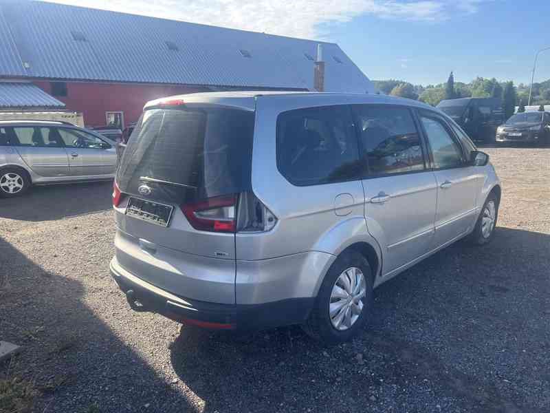 Ford Galaxy 2,0 TDCI 103KW QXWA r.2009 prodám díly - foto 3