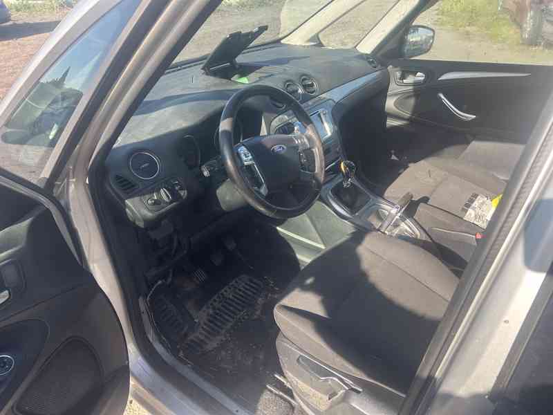 Ford Galaxy 2,0 TDCI 103KW QXWA r.2009 prodám díly - foto 5